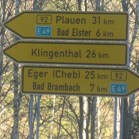 Gorgeous In Sohl With Garden Ferienhaus *