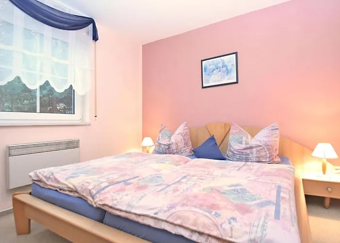 بيت للعطل Gorgeous In Sohl With Garden باد إلستر