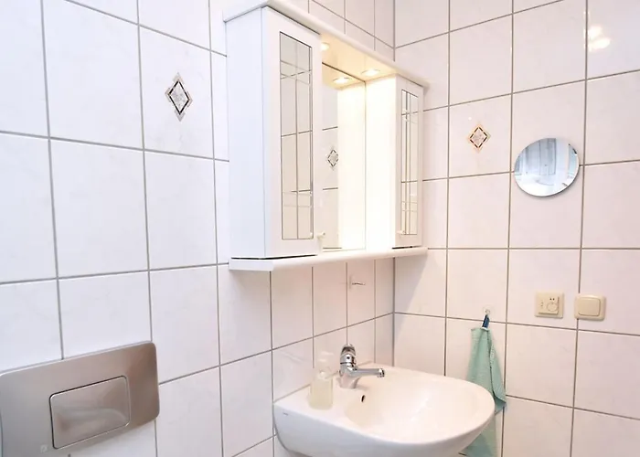 بيت للعطل Gorgeous In Sohl With Garden باد إلستر