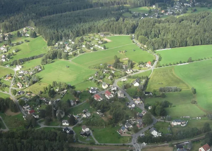 Gorgeous In Sohl With Garden * باد إلستر